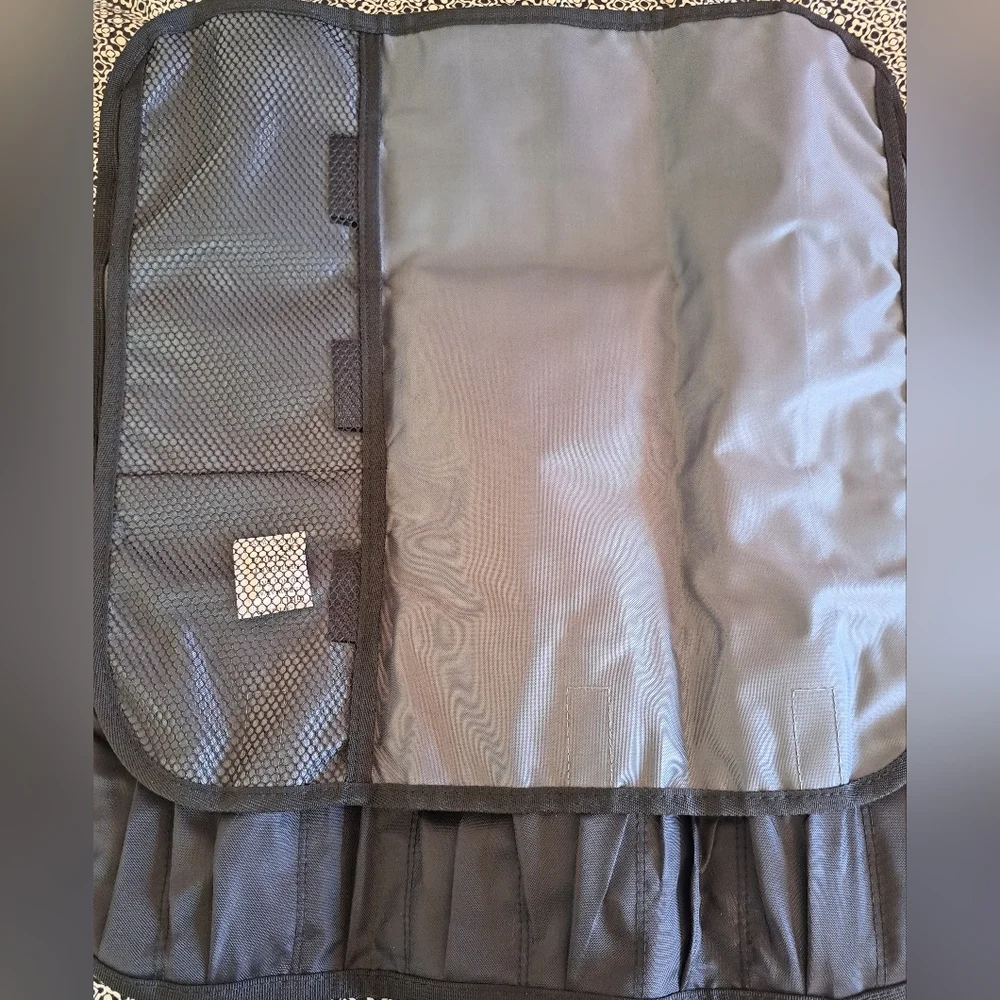 Mercer Culinary knives roll bag